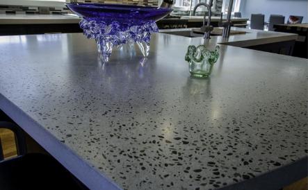 custom-countertops-fireplace-bbq-grills-concrete